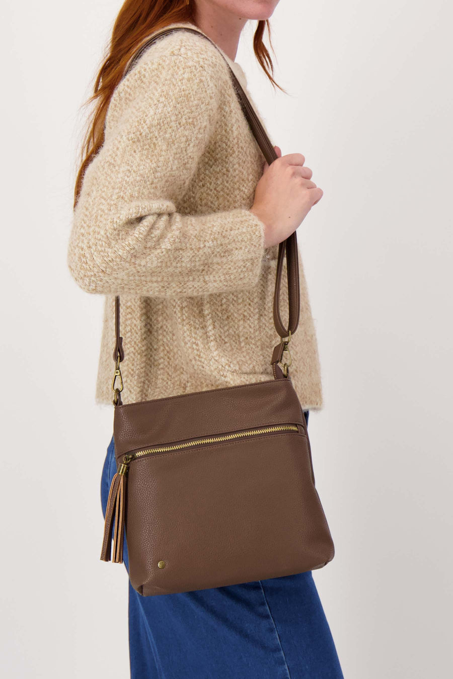 easy bag with tassel and zipper | chocolate brown