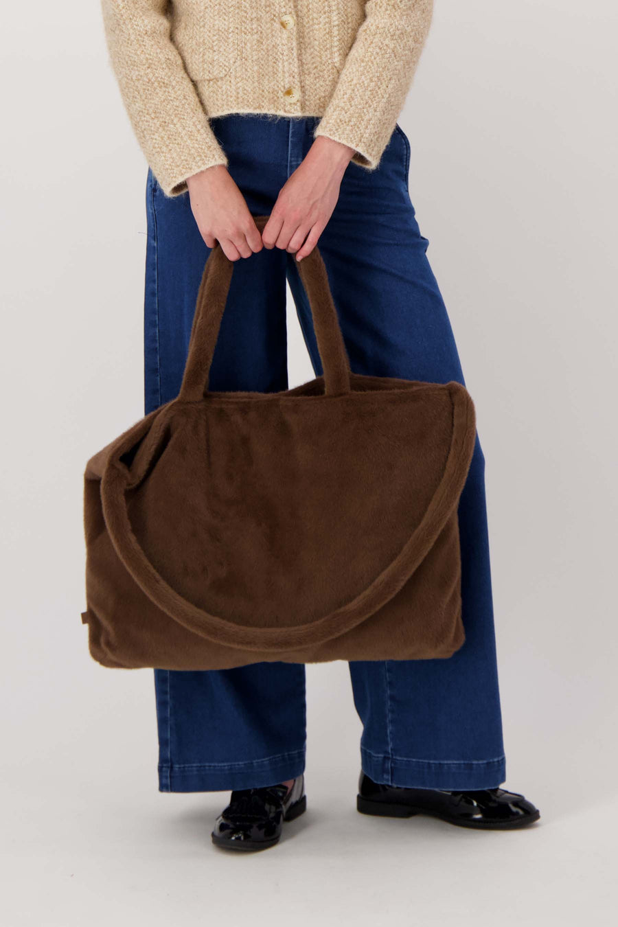 faux fur tote bag | chocolate brown