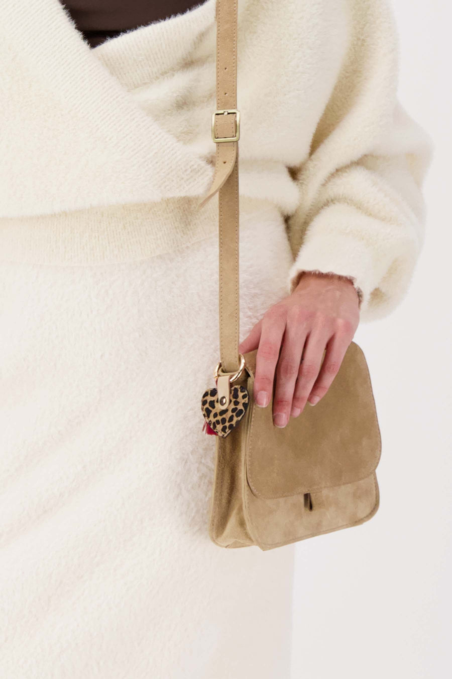 keychain with cowboy heart | mid brown