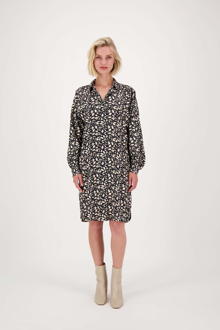 dress petal print | black