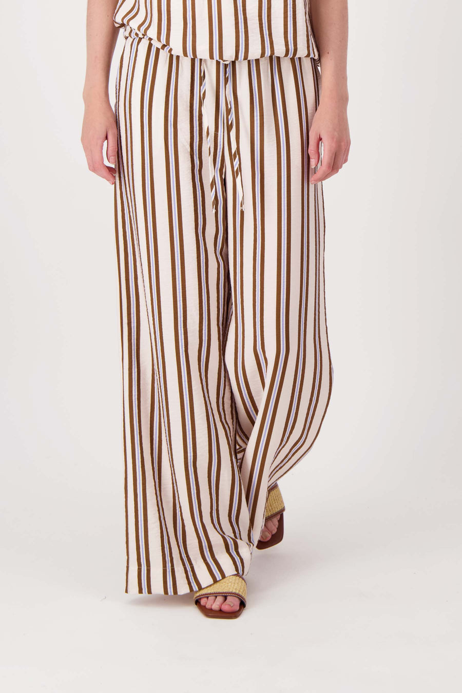 wide-leg pants with stripes | off-white / chocolate brown / cornflower blue