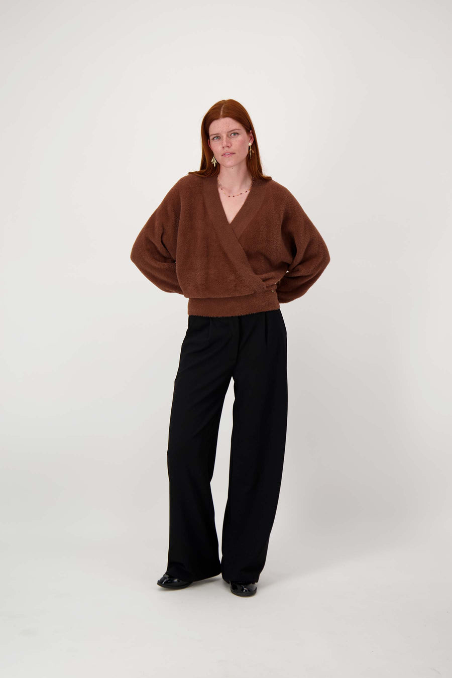 pants with band pleat detail | black