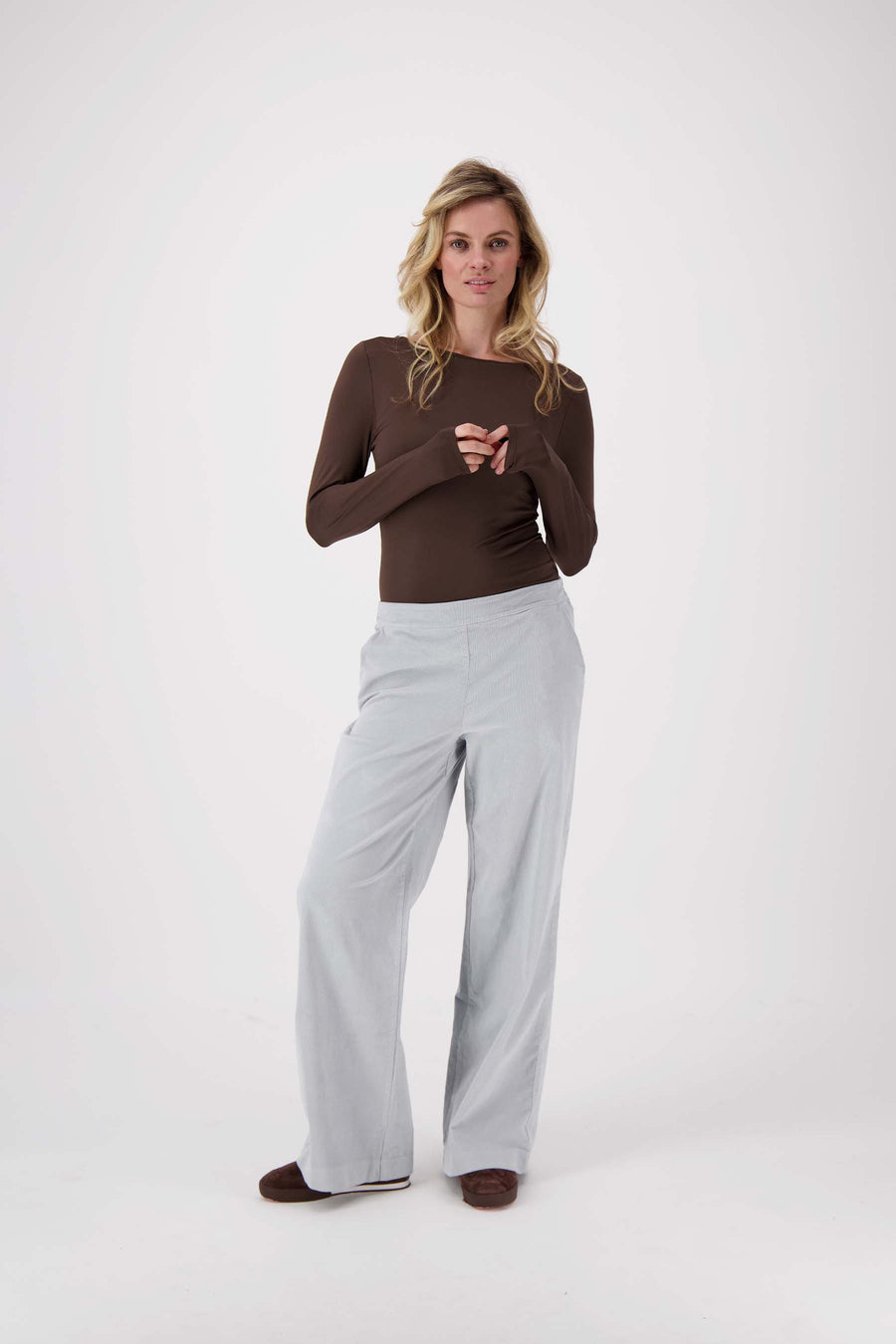 corduroy pants with elastane | mid-gray