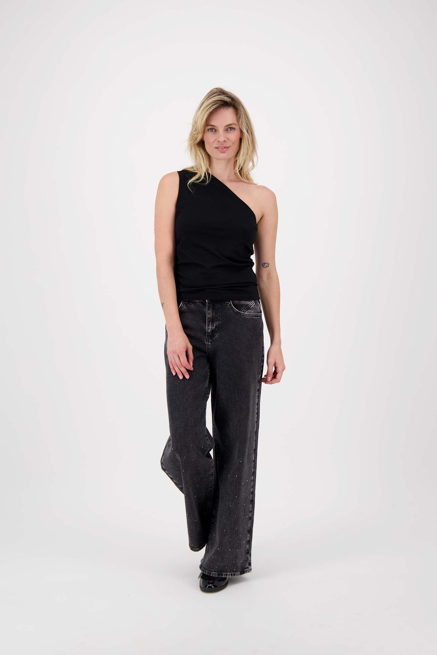 asymmetrical top | black