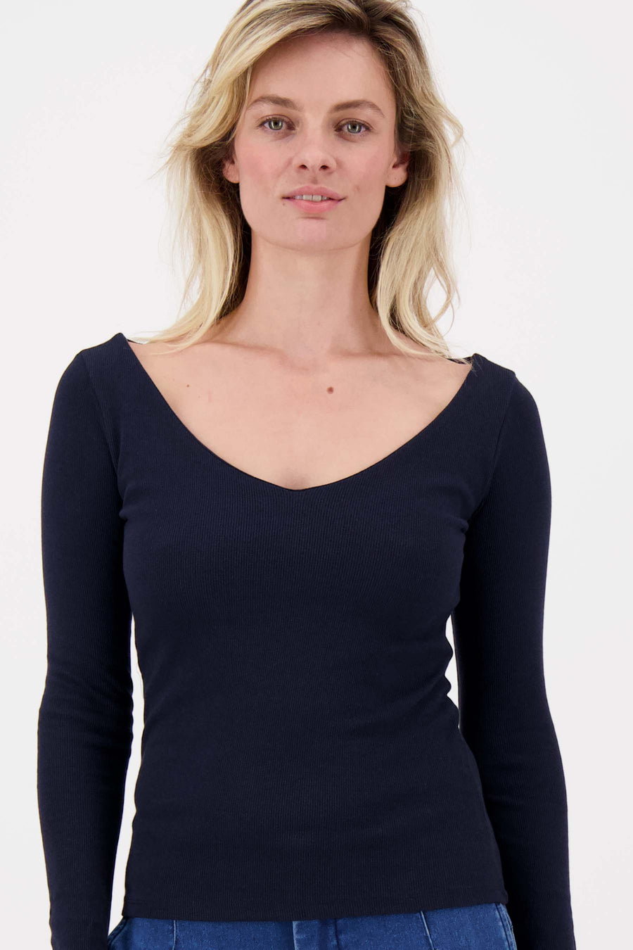 basic rib V neck top with stretch | navy