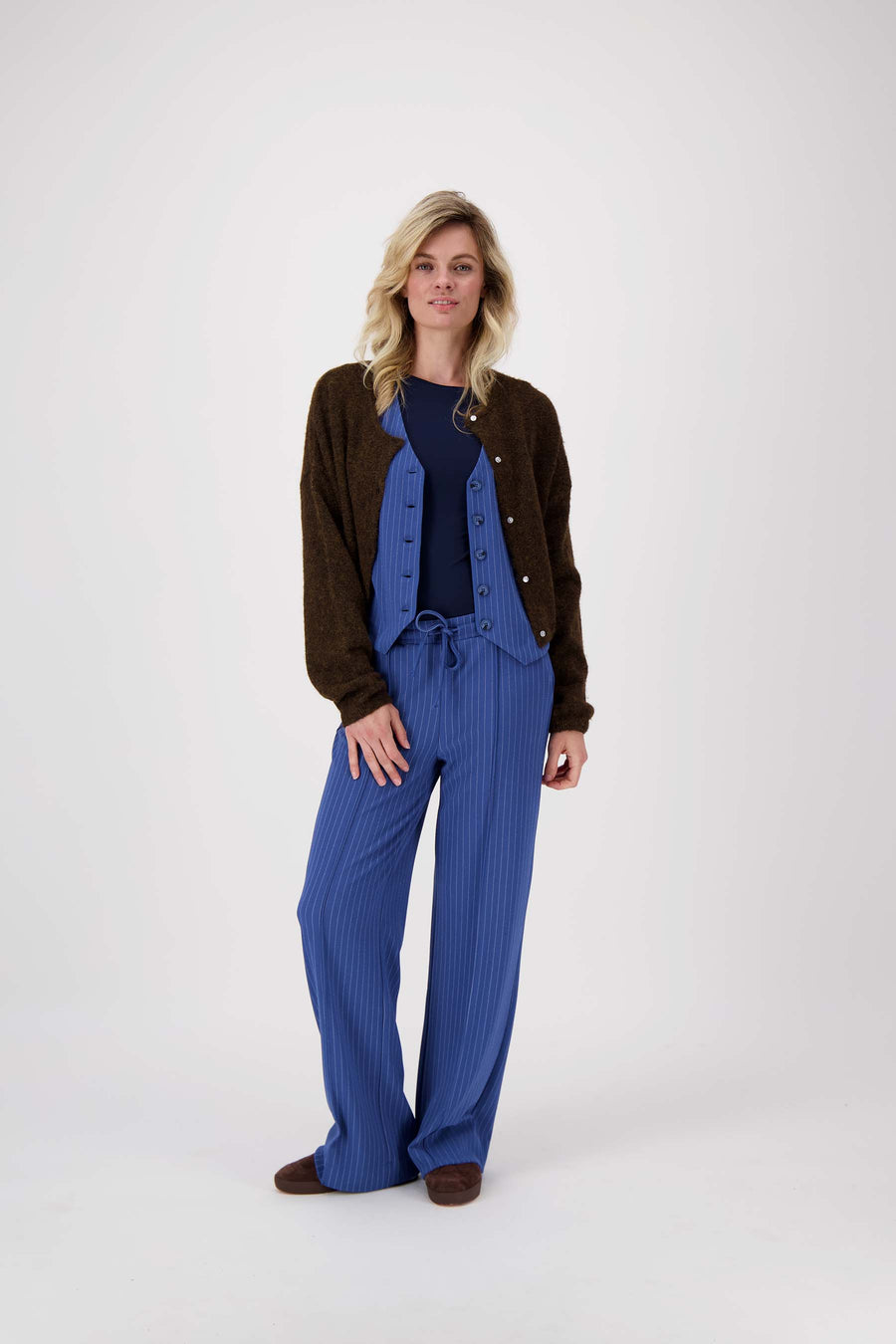 vest with pinstripe print | navy / off white