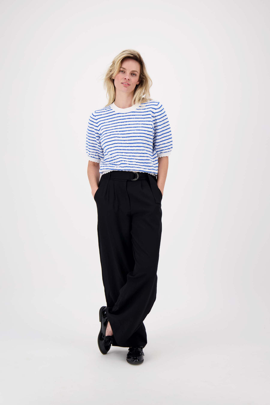 sweater short sleeve with stripe | white / dark blue