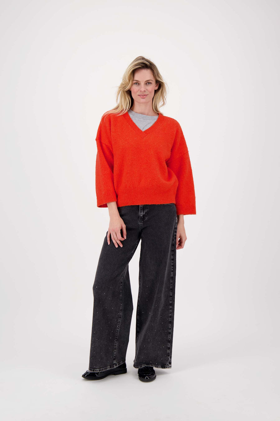 Sweater short sleeve with V neck | orange red