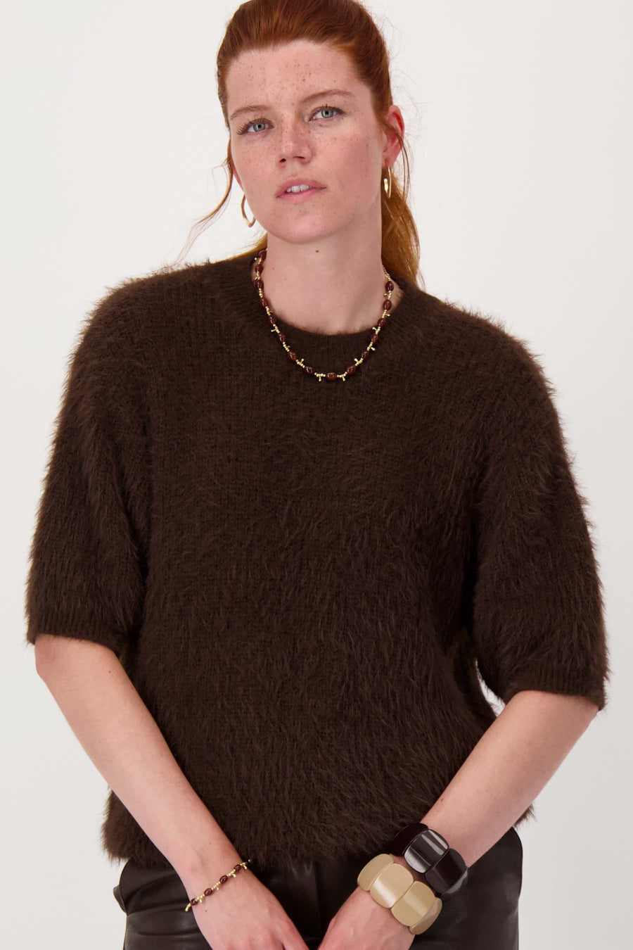 fluffy sweater with round neck | chocolate brown