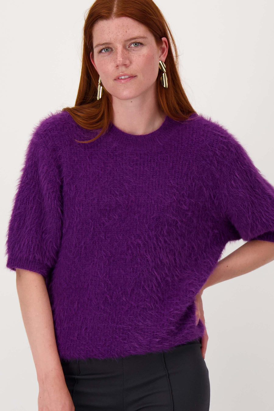 fluffy sweater with round neck | mid purple