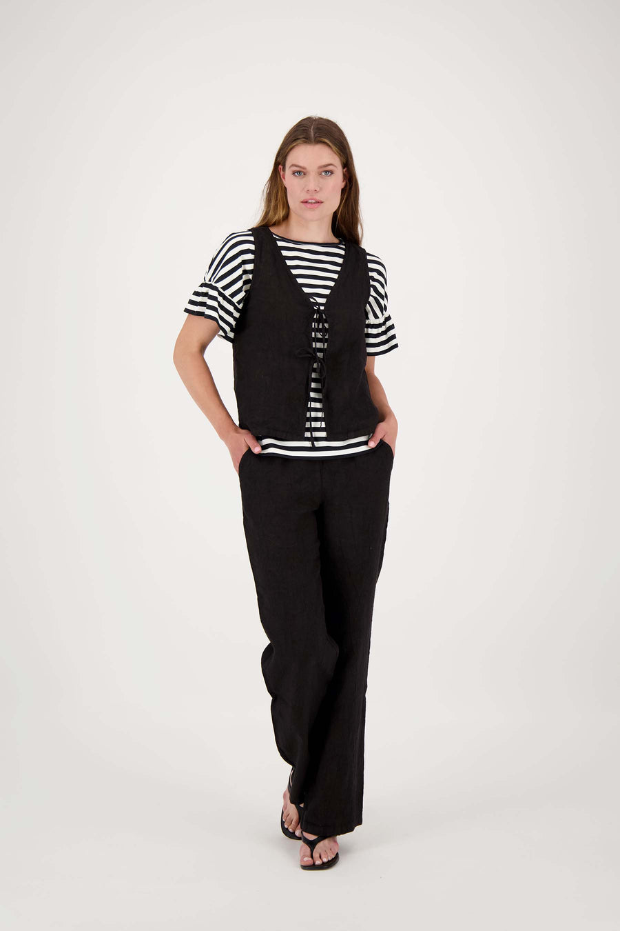 vest linen | black