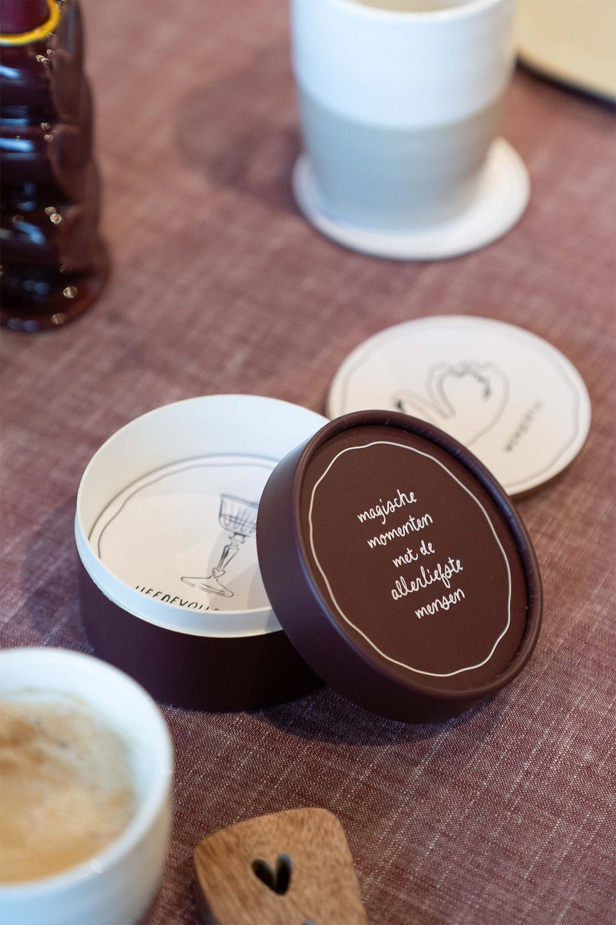 set van 6 onderzetters magische momenten wit/donkerrood | wit / donkerrood