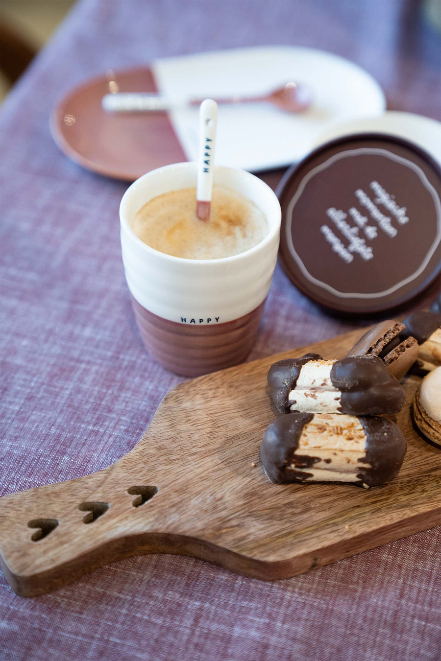 coffee mug happy white / burgundy | white / burgundy